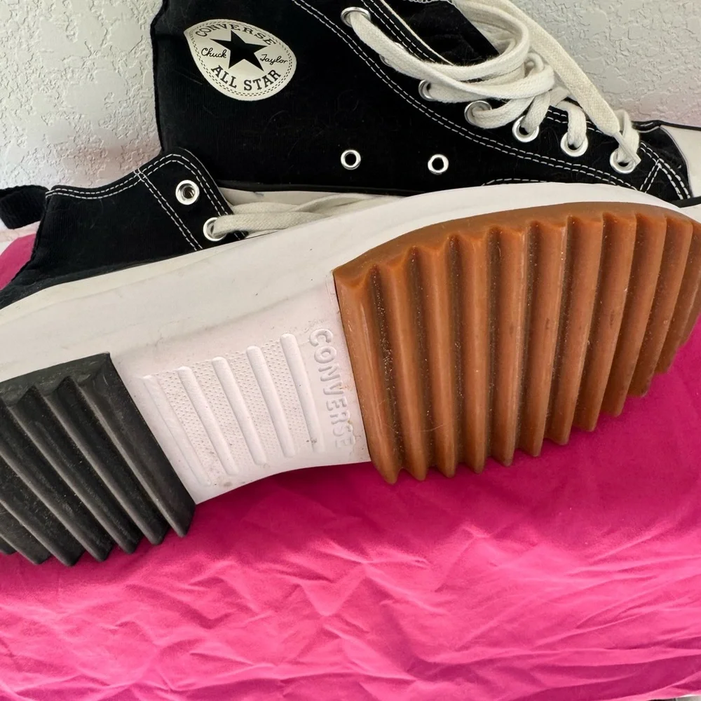 Converse Unisex Sneakers - Picture 5 of 5